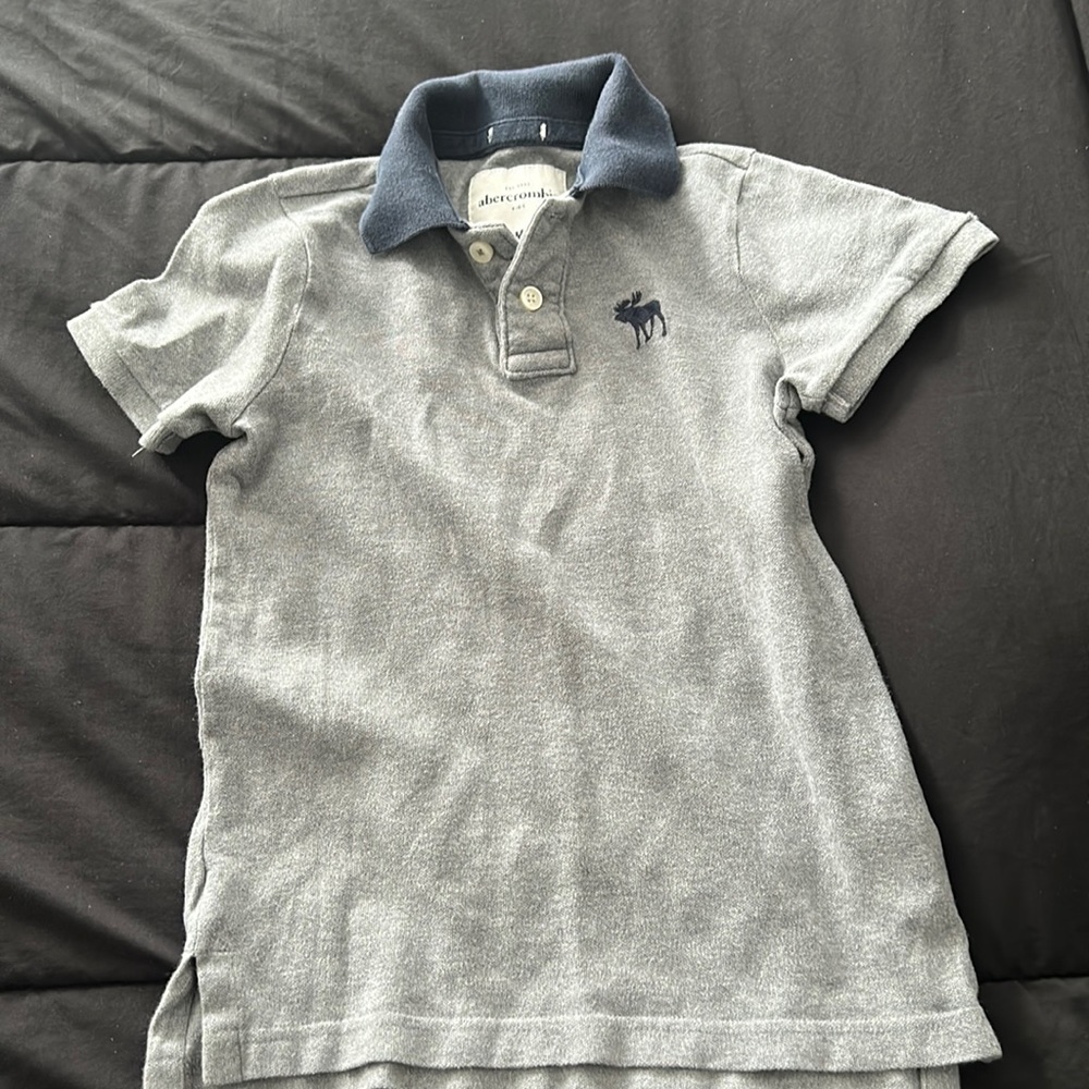 Abercrombie kids short sleeve polo shirt